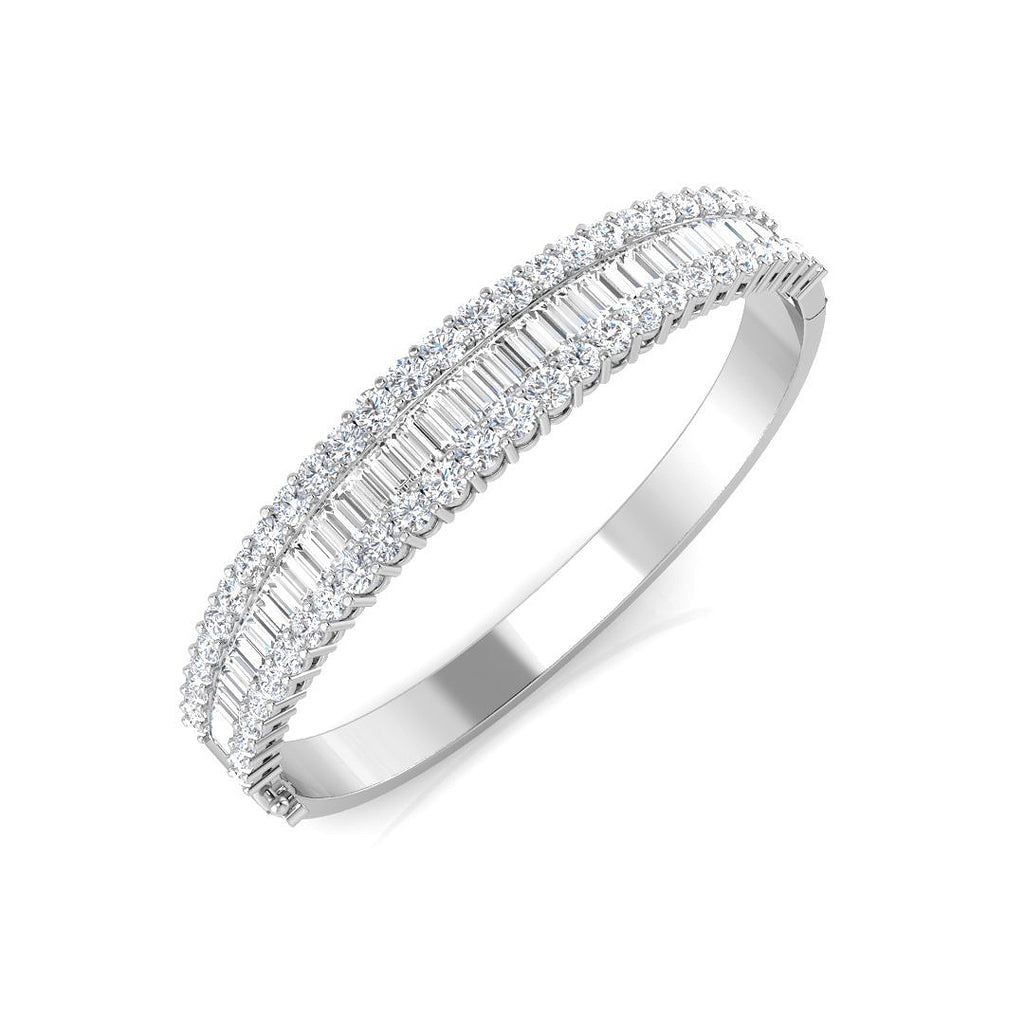 SBK1014 — Bangle - 9 KT White Gold