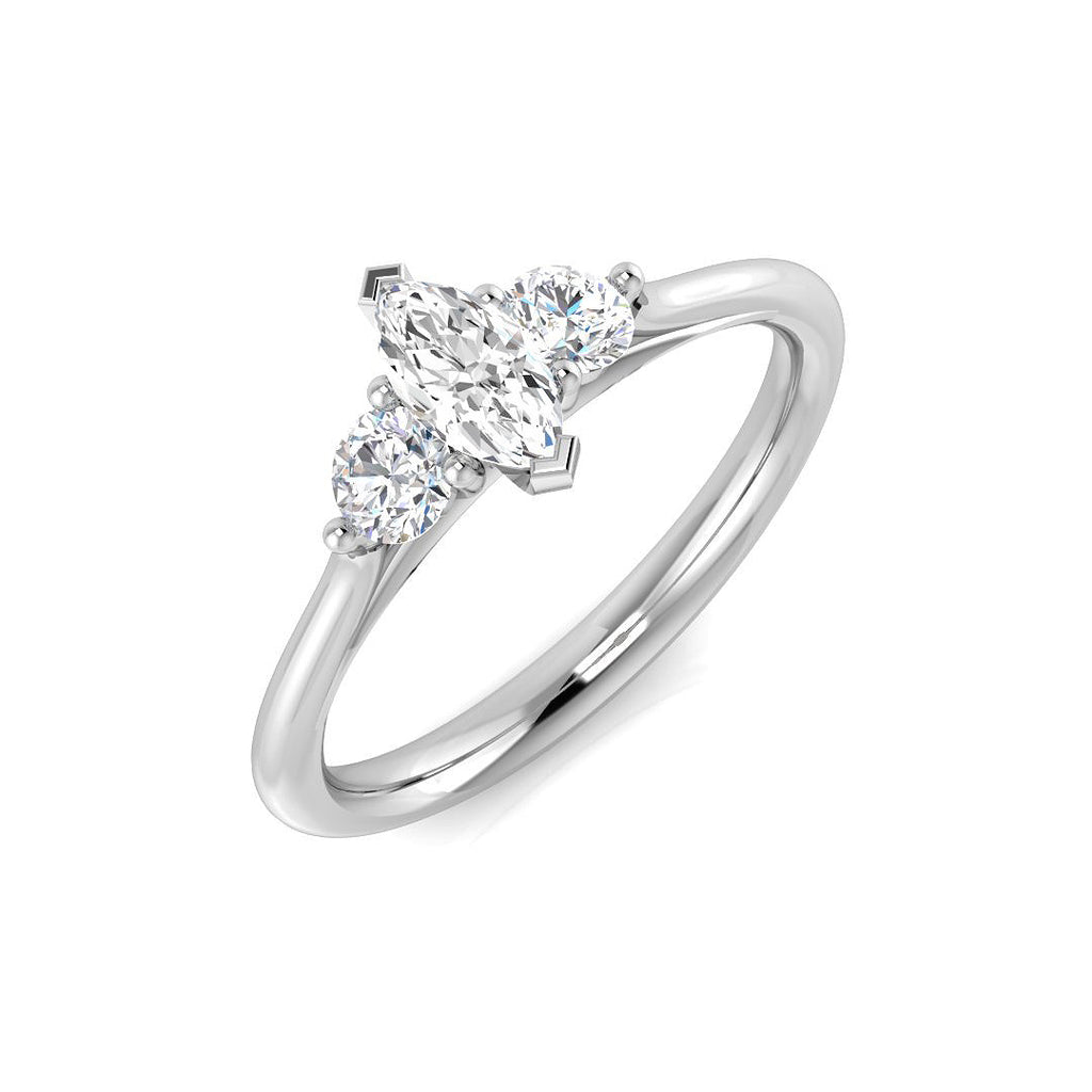 SR3677 — Ring - 9k White Gold