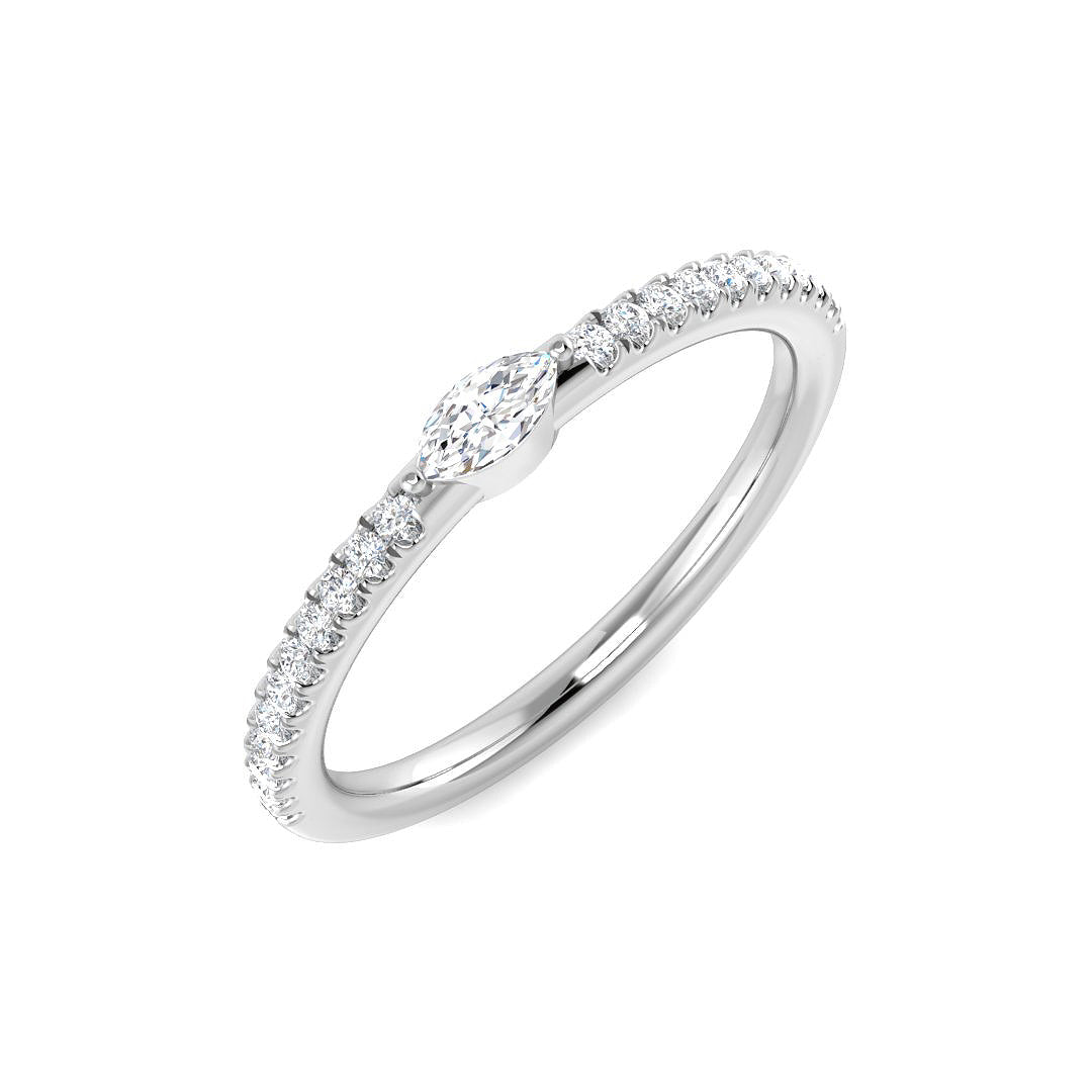 SR4377 — Ring - 9k White Gold