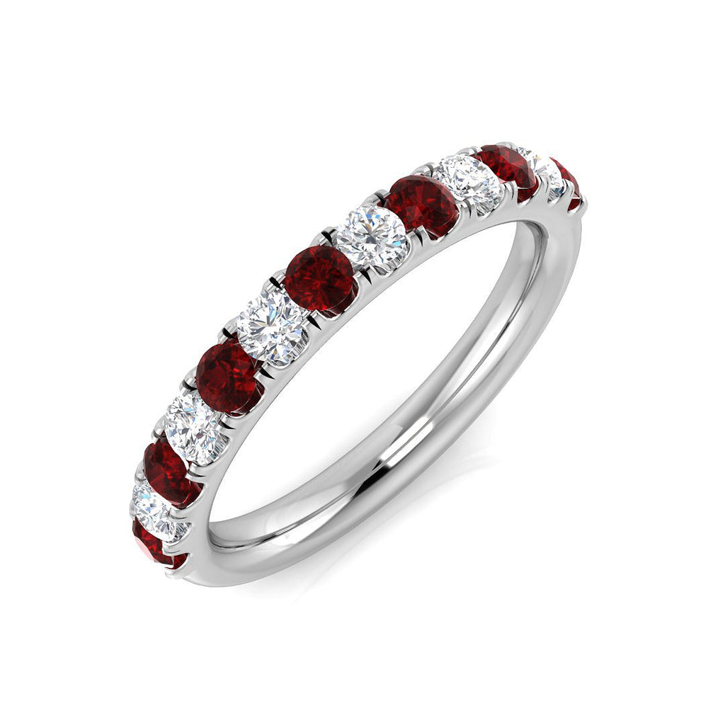 XYR11329 — Ring - 9 KT White Gold