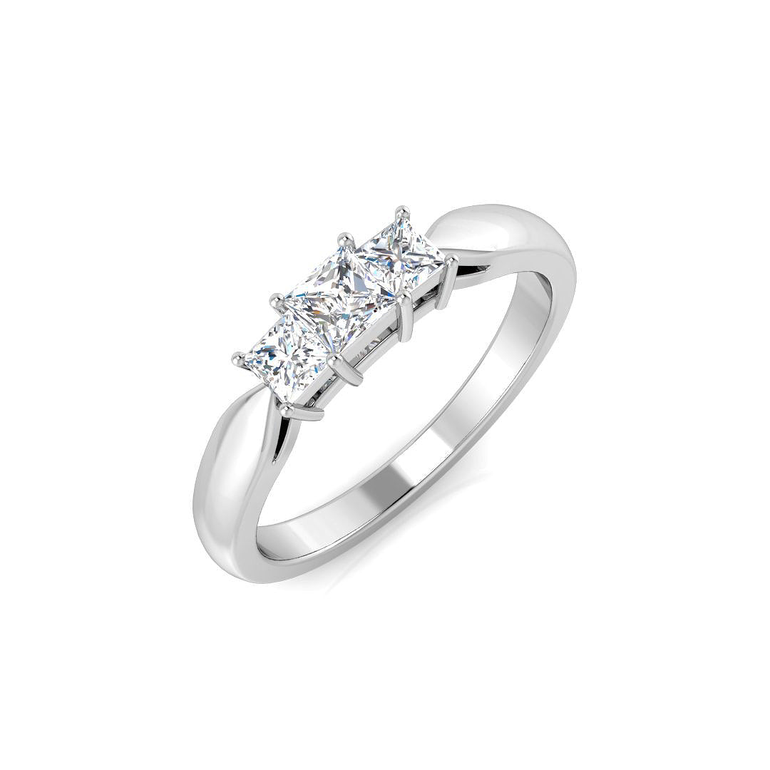 XYR11828 — Ring - 9k White Gold