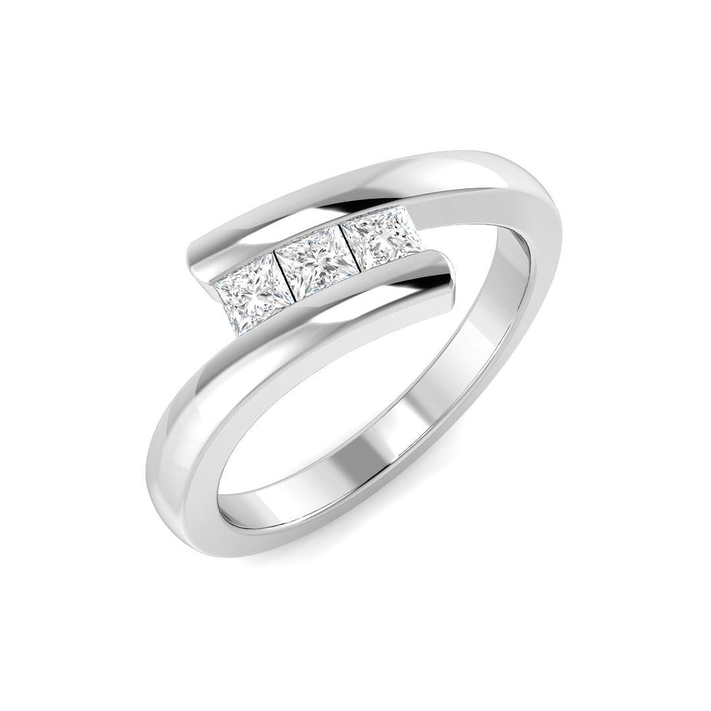 XYR6741 — Ring - 9k White Gold